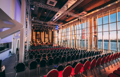 „ElbErOperung“ – Festliche Eröffnung der Spielstätte am 3.11.2018