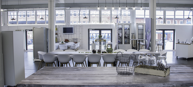 location-trend-kueche-und-club-hamburg-16.jpg.pagespeed.ce.8r5Fn1KO2v