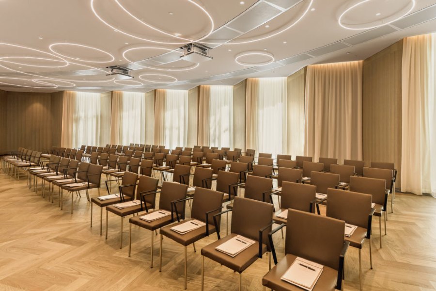 Luxury Hotel an der Alster